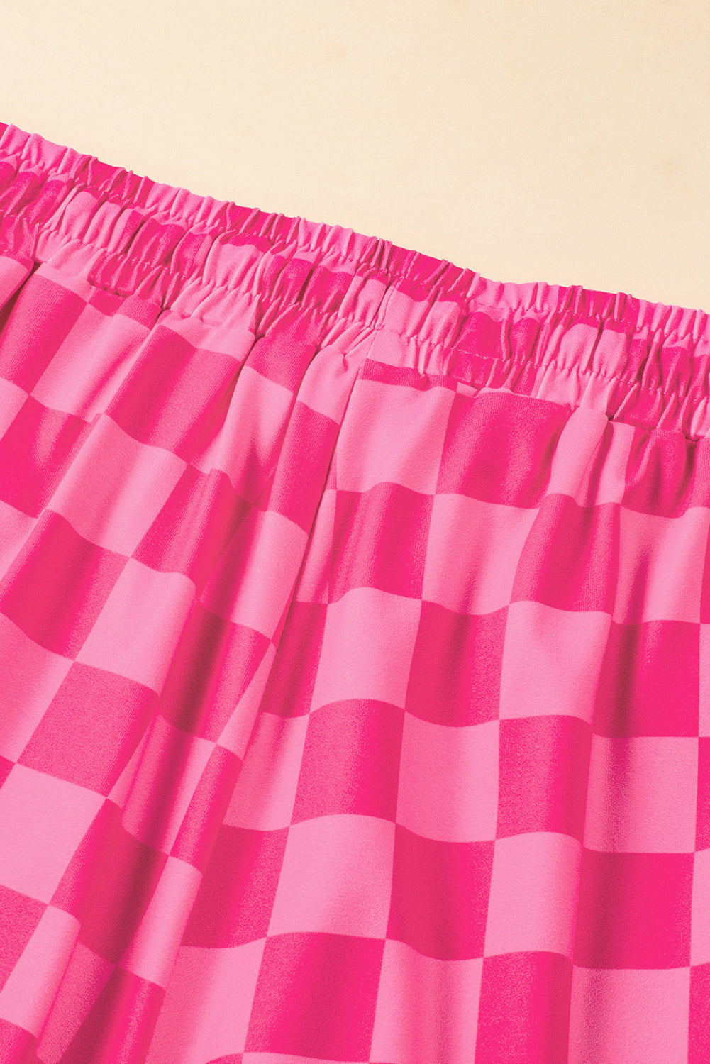 Checkered Elastic Waist Casual Shorts
